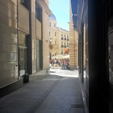 Apartment Puerta Real *