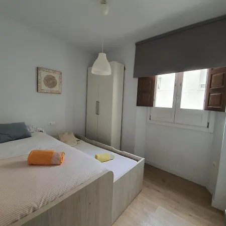 Granaxperience Puerta Real * Granada